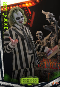 HOT TOYS Beetlejuice Beetlejuice Movie Masterpiece Action Figure 1/6 Beetlejuice 30 cm