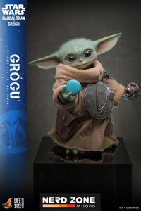 PRE ORDINE - HOT TOYS Star Wars: The Mandalorian & Grogu Life-Size Figure Grogu 38 cm
