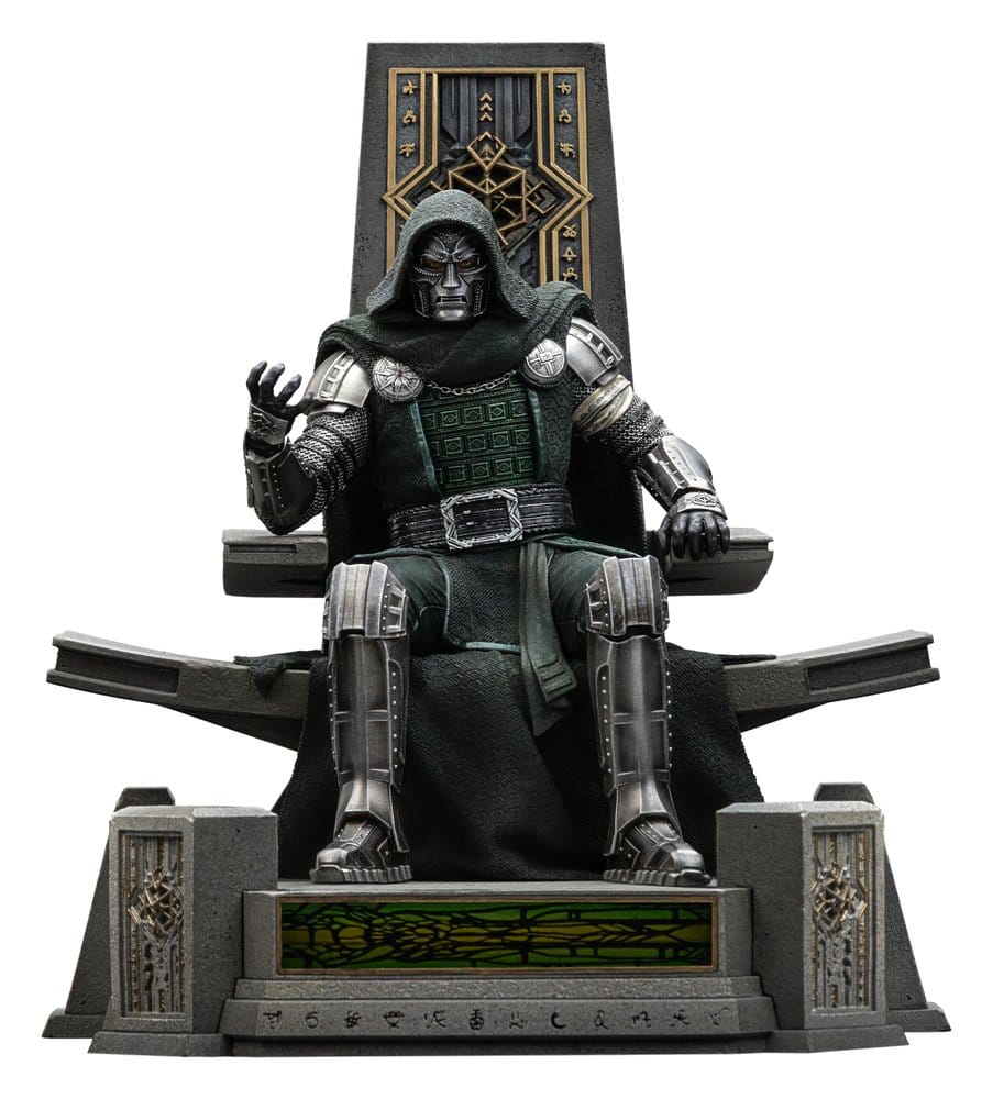 PRE ORDINE - Avengers: Doomsday Art Scale Statue 1/10 Doctor Doom on Throne 22 cm