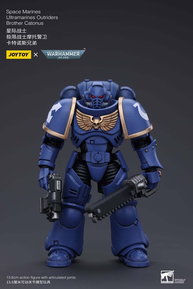PRE ORDINE - Warhammer 40k Action Figure 1/18 Space Marines Ultramarines Outriders Brother Catonus 14 cm