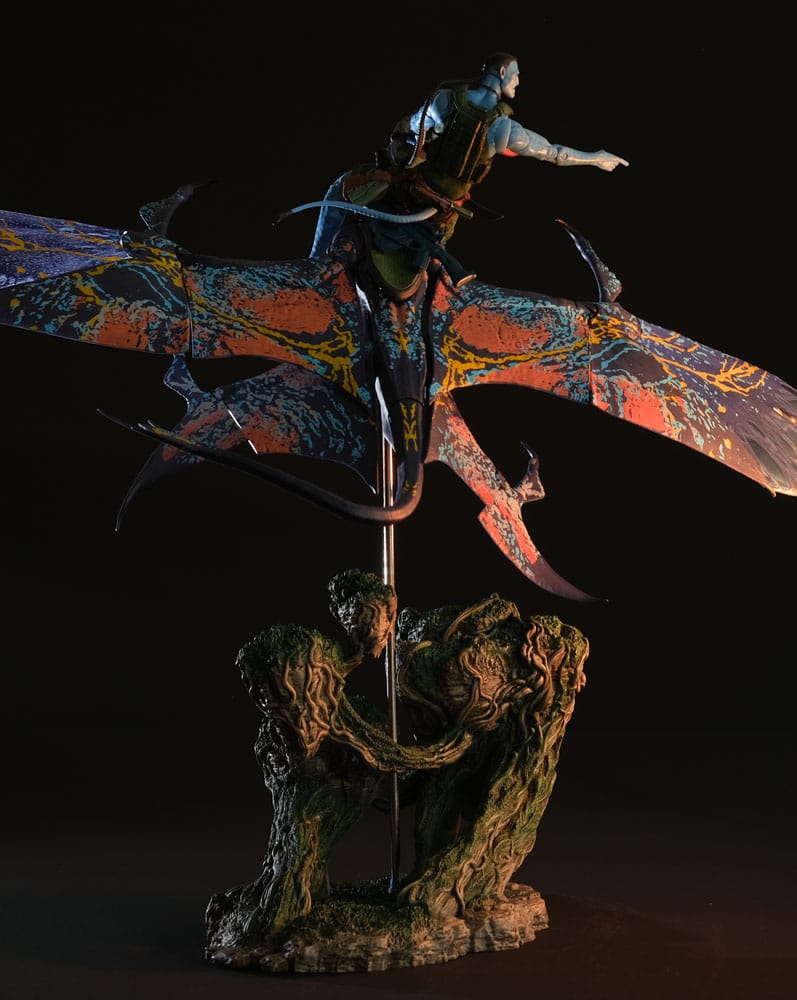 McFARLANE TOYS 2025 - Avatar: The Way of Water Action Figure Recom Quaritch & RDA Banshee (Gold Label)