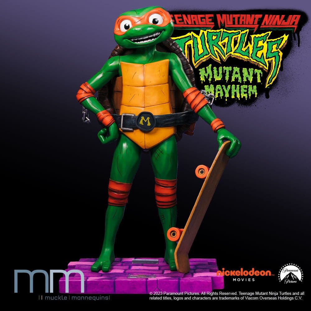 PRE ORDINE - Teenage Mutant Ninja Turtles: Mutant Mayhem Life-Size Statue Michelangelo 162 cm