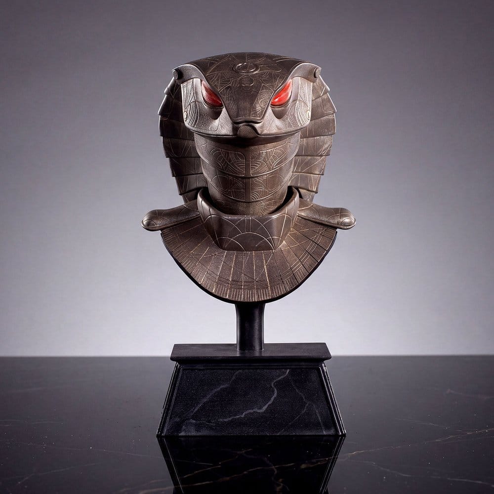 PRE ORDINE - Stargate Desktop Replica Helmet Replica Serpent Guard Helmet Apophis 15 cm