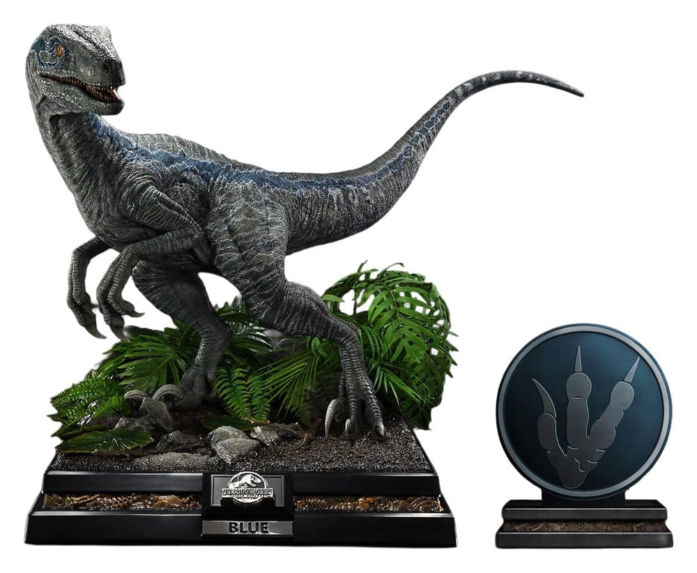 PRE ORDINE - Jurassic World: Fallen Kingdom (Film) Legacy Museum Collection Statue 1/2 Blue Bonus Version 88 cm