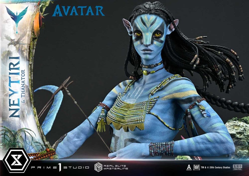 PRE ORDINE - Avatar (Film) Real Elite Masterline Series Statue 1/4 Neytiri & Thanator Deluxe Bonus Version 75 cm