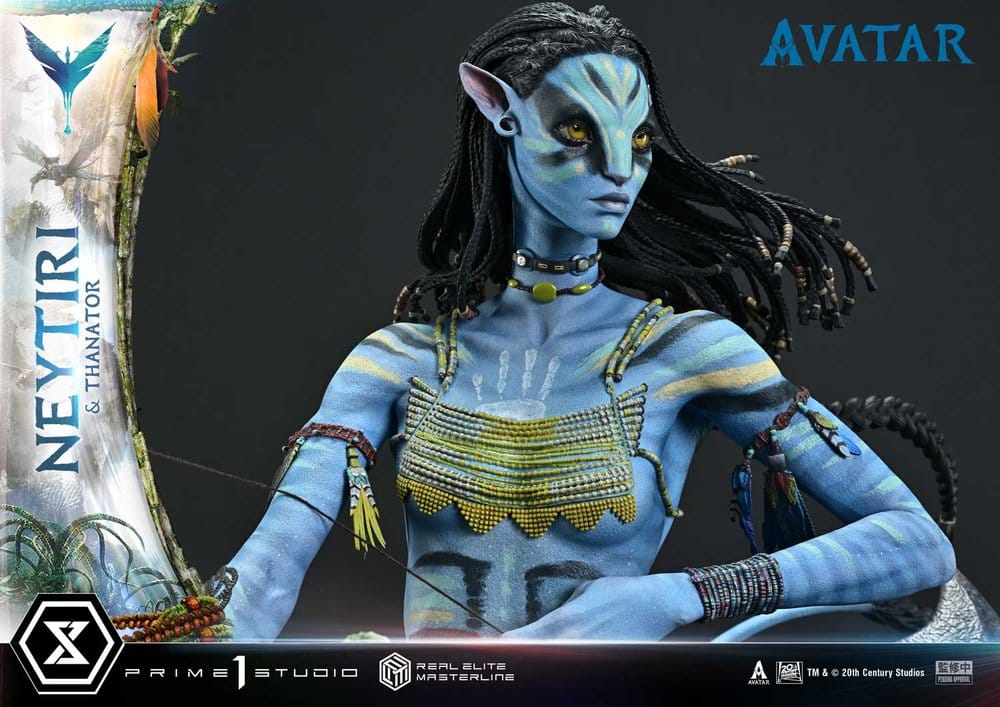 PRE ORDINE - Avatar (Film) Real Elite Masterline Series Statue 1/4 Neytiri & Thanator Deluxe Bonus Version 75 cm