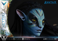 PRE ORDINE - Avatar (Film) Real Elite Masterline Series Statue 1/4 Neytiri & Thanator Deluxe Bonus Version 75 cm