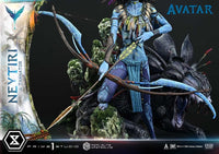 PRE ORDINE - Avatar (Film) Real Elite Masterline Series Statue 1/4 Neytiri & Thanator Deluxe Bonus Version 75 cm