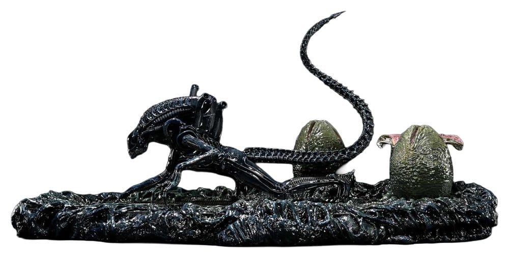 PRE ORDINE - Aliens (Film) Ultimate Diorama Masterline Statue Warrior Xenomorph for Queen Alien 23 cm