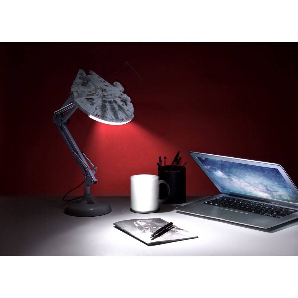 PRE ORDINE - Star Wars Millennium Falcon Posable Desk Light 60 cm