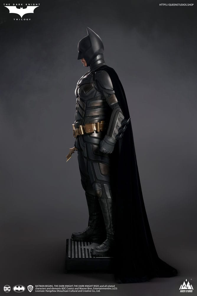 QUEEN STUDIOS - The Dark Knight Life-Size Statue Batman Deluxe Edition 207 cm