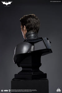 QUEEN STUDIOS - The Dark Knight Life-Size Statue Batman Deluxe Edition 207 cm