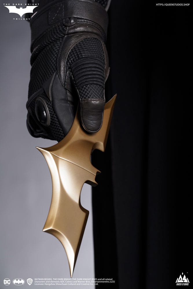 QUEEN STUDIOS - The Dark Knight Life-Size Statue Batman Deluxe Edition 207 cm