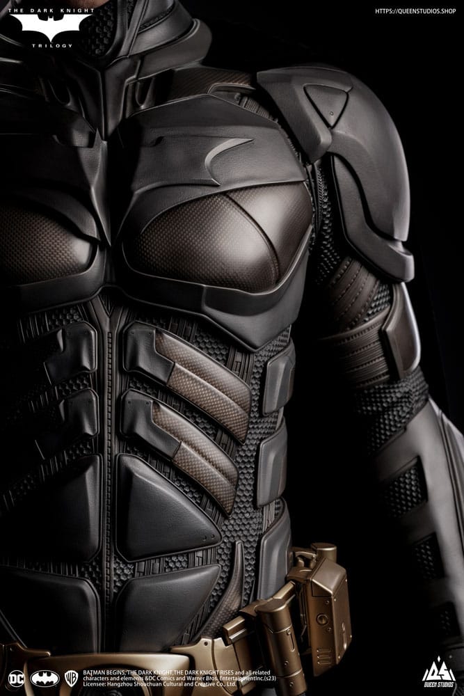QUEEN STUDIOS - The Dark Knight Life-Size Statue Batman Deluxe Edition 207 cm