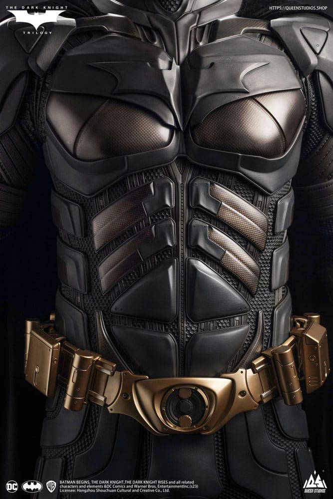 QUEEN STUDIOS - The Dark Knight Life-Size Statue Batman Deluxe Edition 207 cm