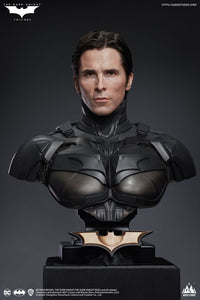 QUEEN STUDIOS - The Dark Knight Life-Size Statue Batman Deluxe Edition 207 cm
