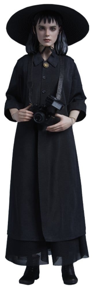 PRE ORDINE - Beetlejuice Action Figure 1/6 Lydia Deetz 25 cm