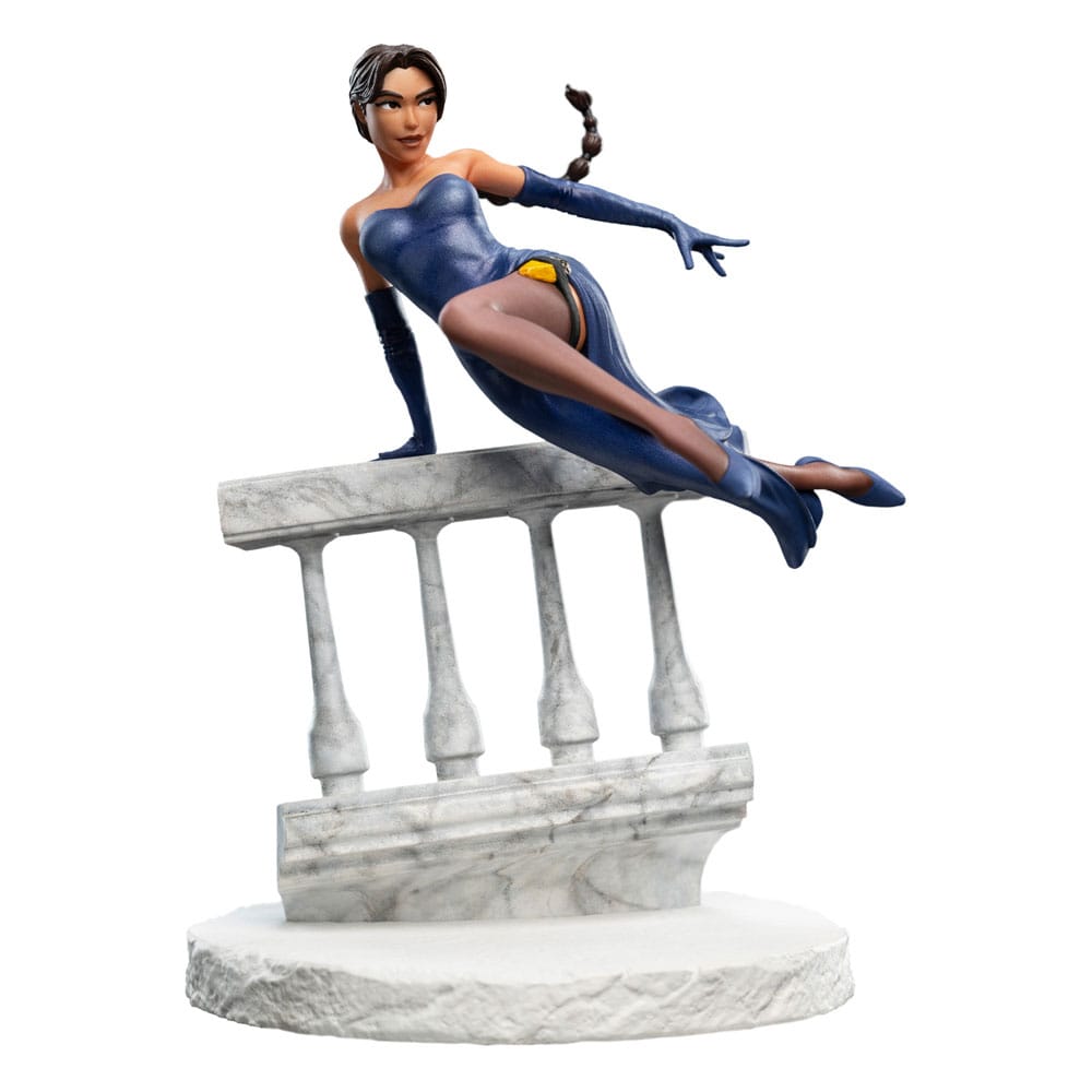 PRE ORDINE - Tomb Raider Mini Statue Lara Croft: A Deal at the Opera 17 cm