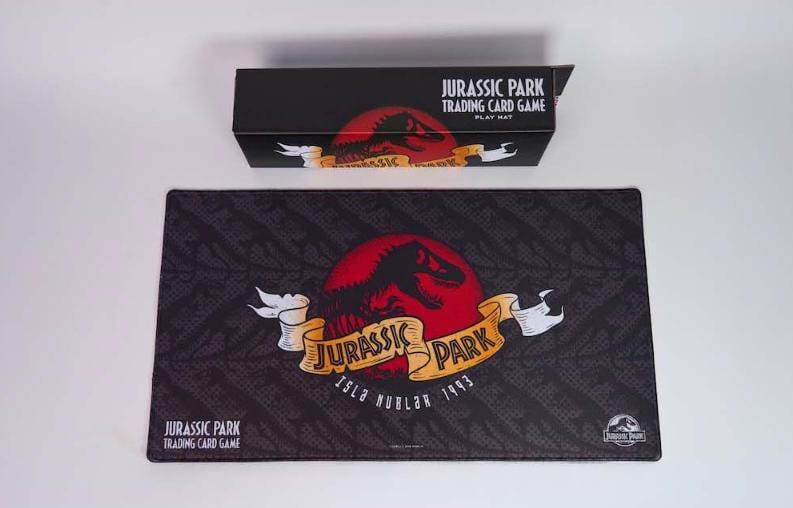 PRE ORDINE - Jurassic Park TCG Playmat Old School Black 60 cm